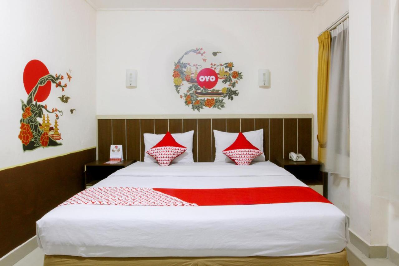 Oyo 167 Dago'S Hill Hotel Бандунг Экстерьер фото